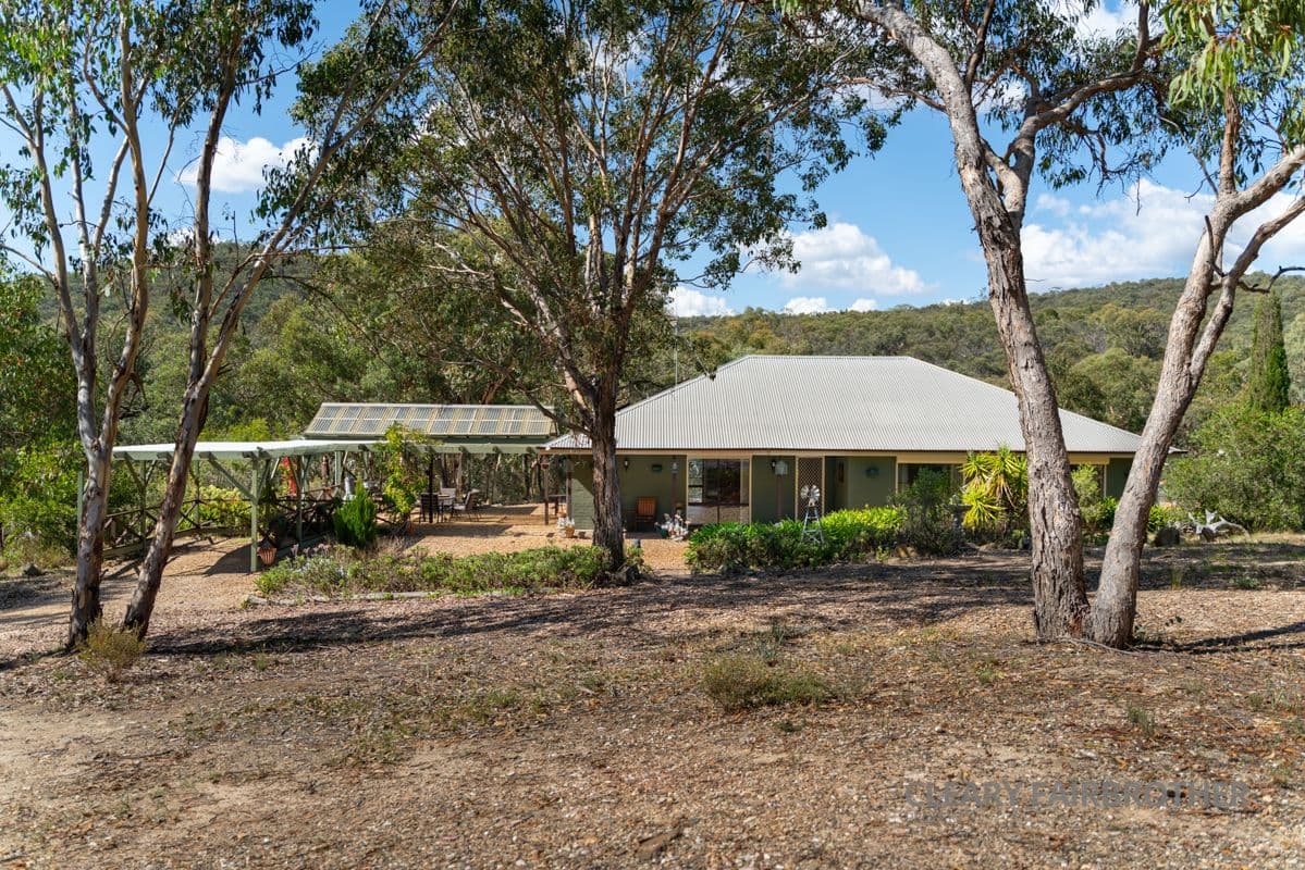 260 Billywillinga Road