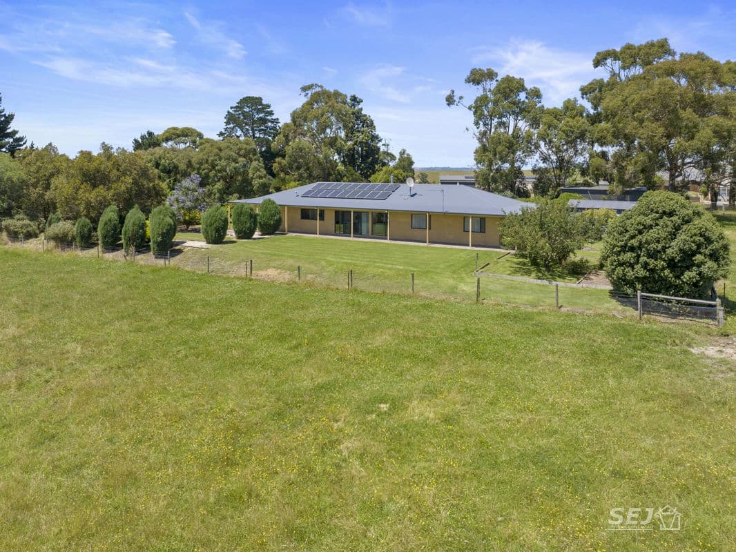 1195 Nerrena Road