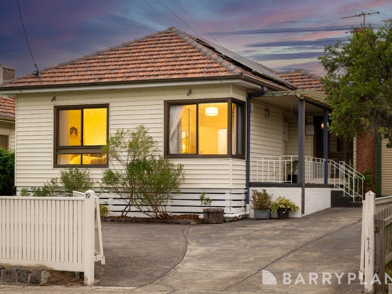 19 Victoria Street, Oak Park