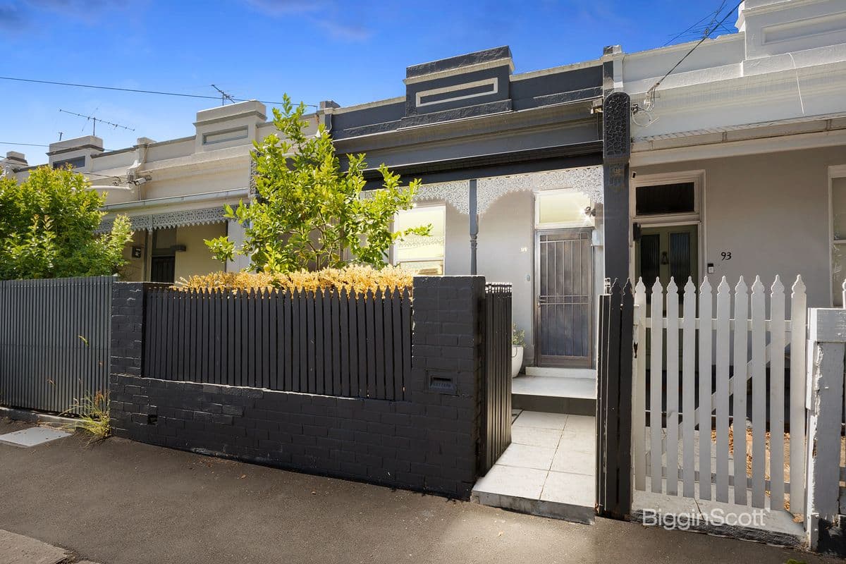 91 WELLINGTON STREET