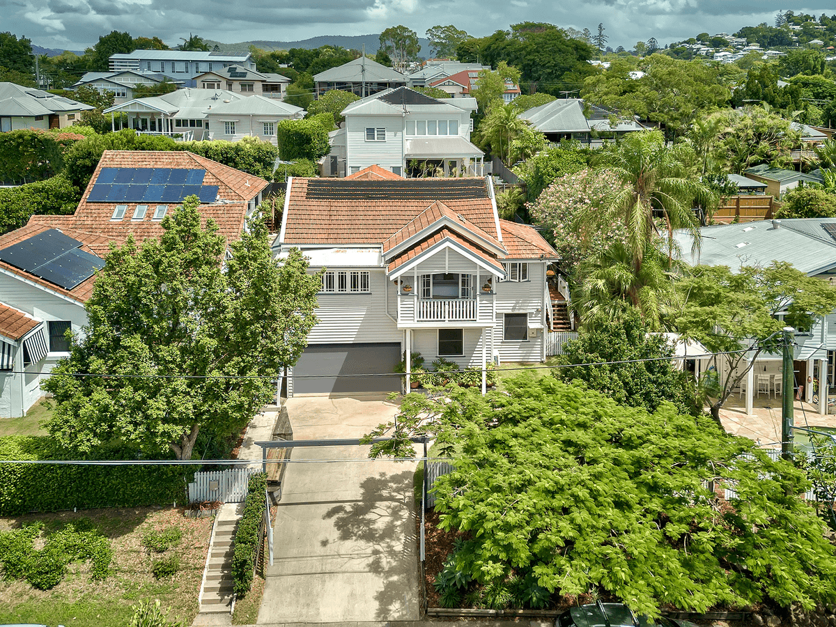 27 Noble Street