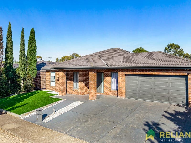 22 Desert Gum Drive