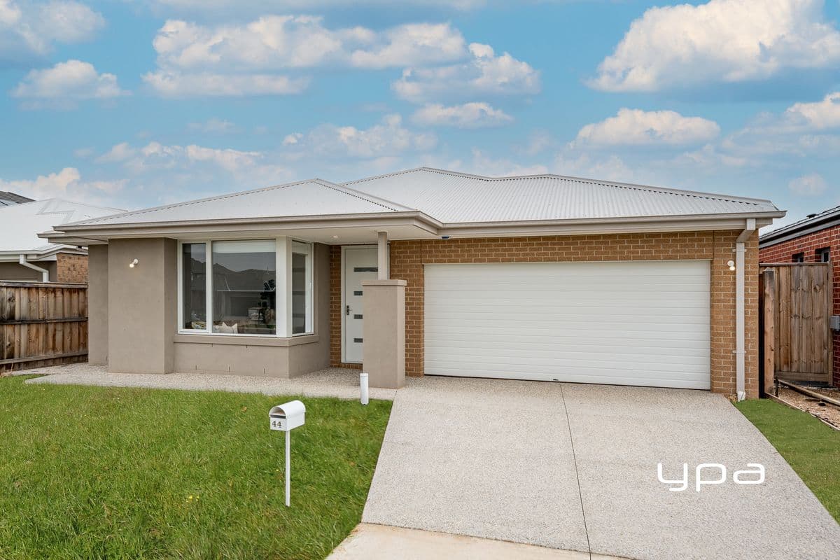 44 Madisons Avenue