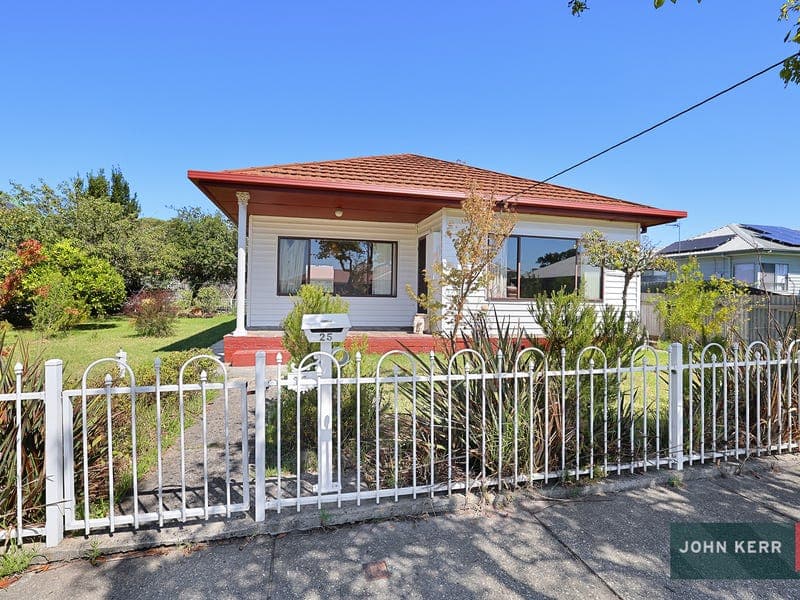 25 York Street, Moe