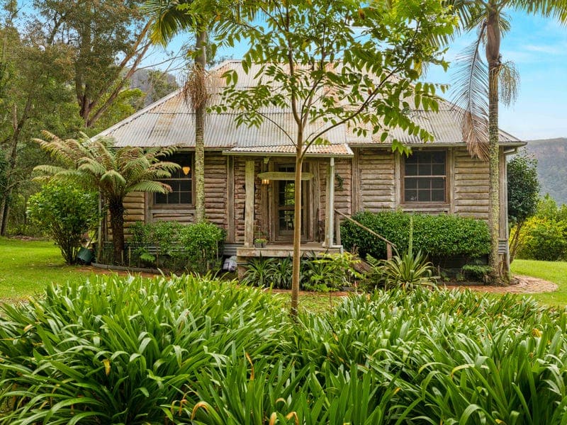 96 Timelong Road, Barrengarry