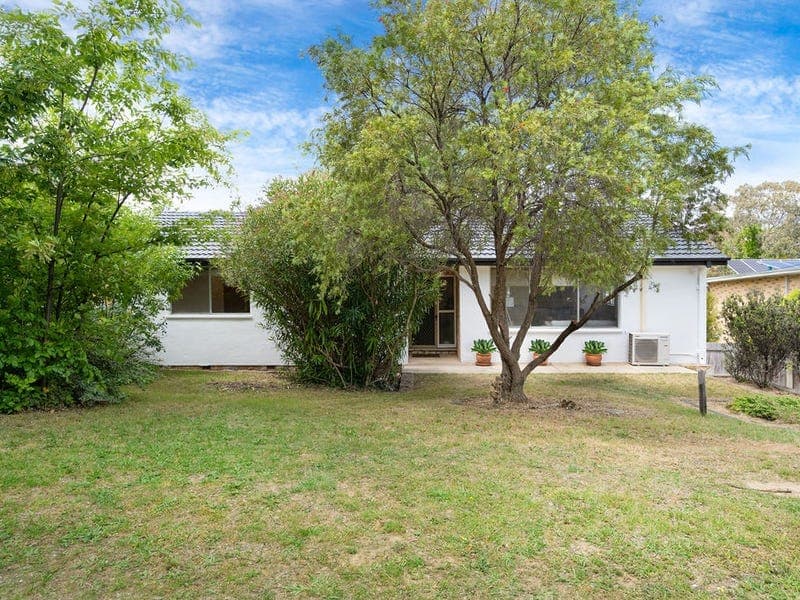 4 Blackburn Street, Pearce