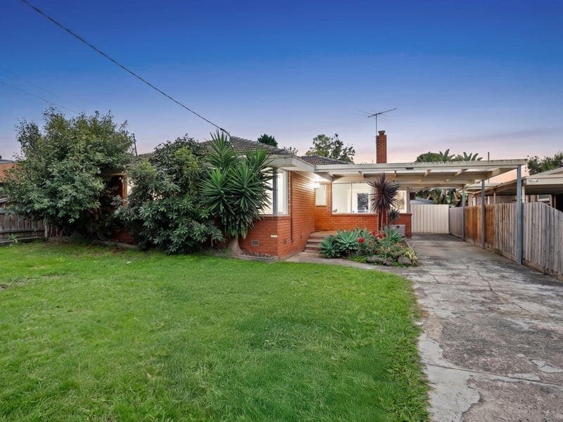 11 Darren Avenue, Bundoora