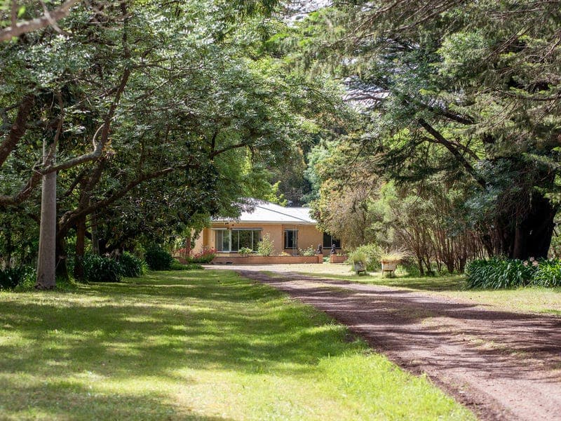 5357 Dartmoor-Hamilton Road, Branxholme
