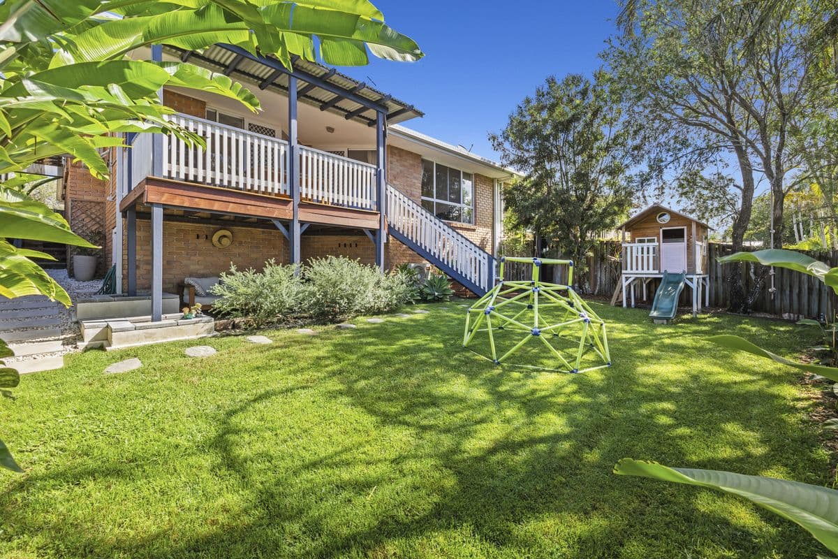 2/14 Golf View Court