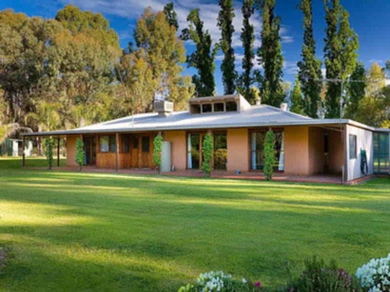176 Hibberson Road