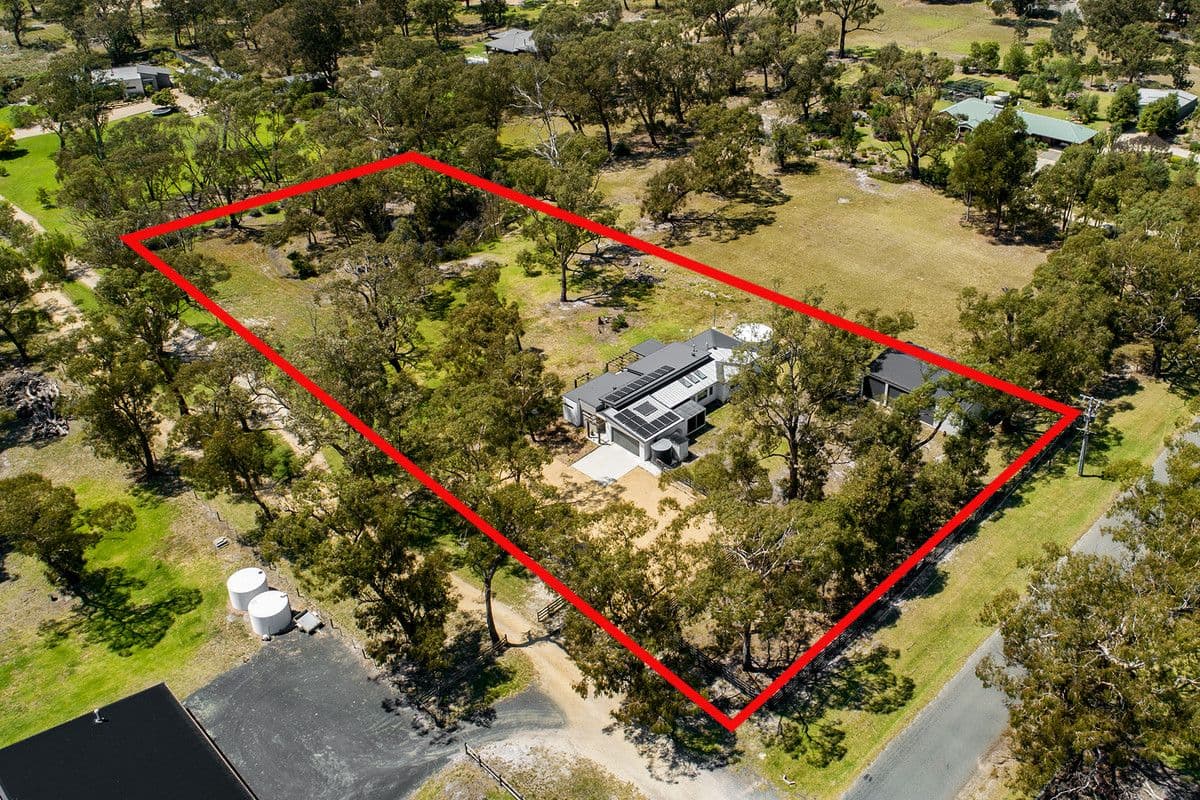 49D Boggy Creek Road