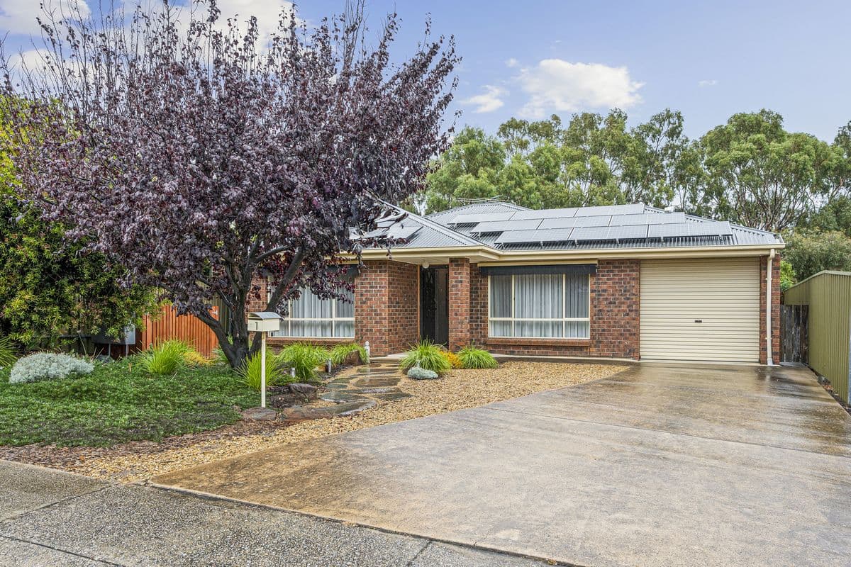 1 Monarch Court