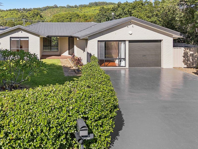 2 William Sharp Drive, Coffs Harbour
