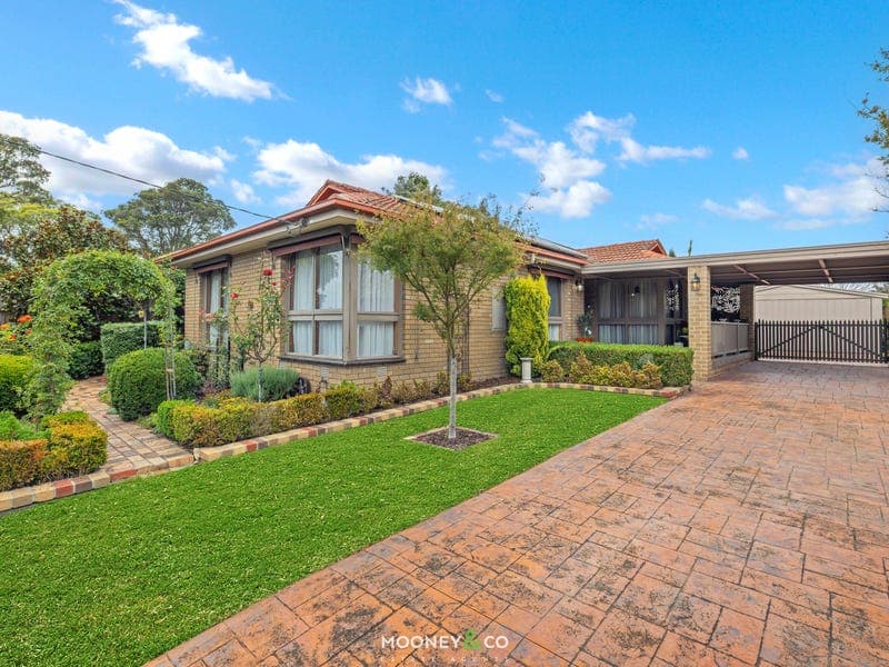 43 Holbourne Drive, Junction Village