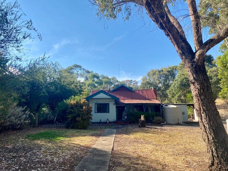 16 Heenans Road, Chetwynd