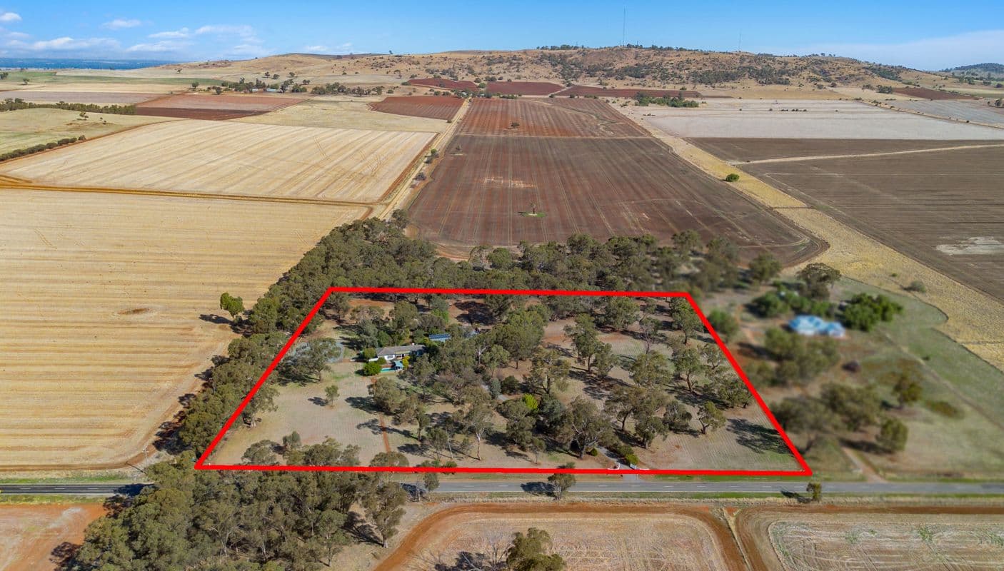 140 Dookie-Nalinga Road