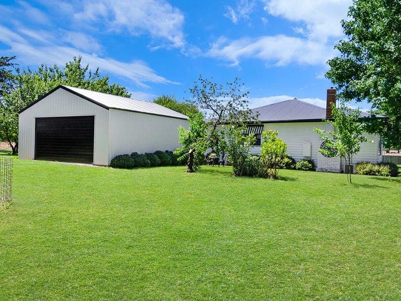 1200 Myamyn-MacArthur Road, Knebsworth