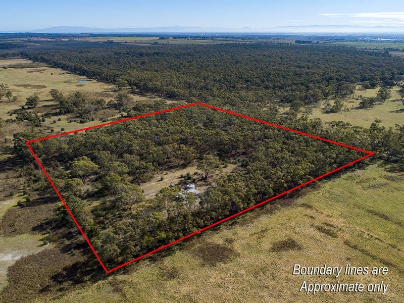 63 Flints Road, Dutson