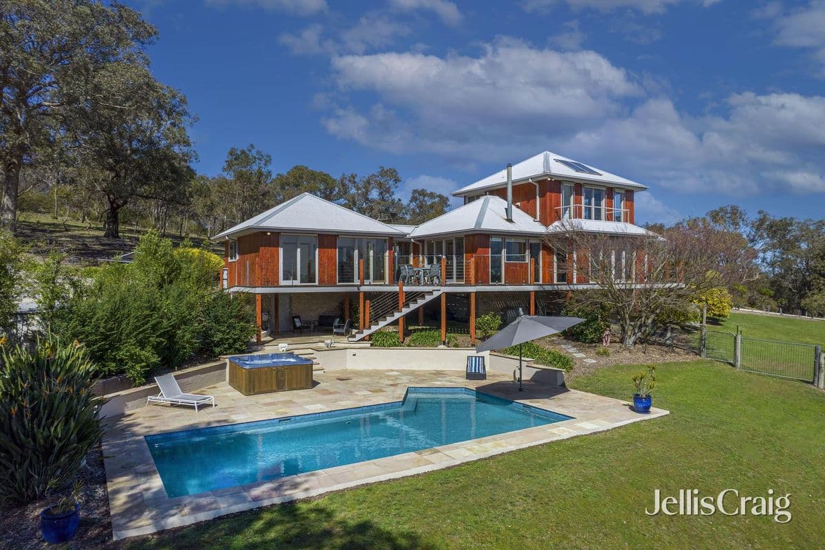 290 Clintons Road