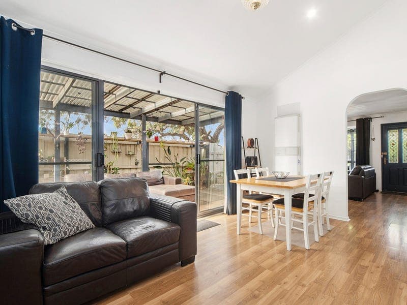 39 Hillview Drive, Carrum Downs