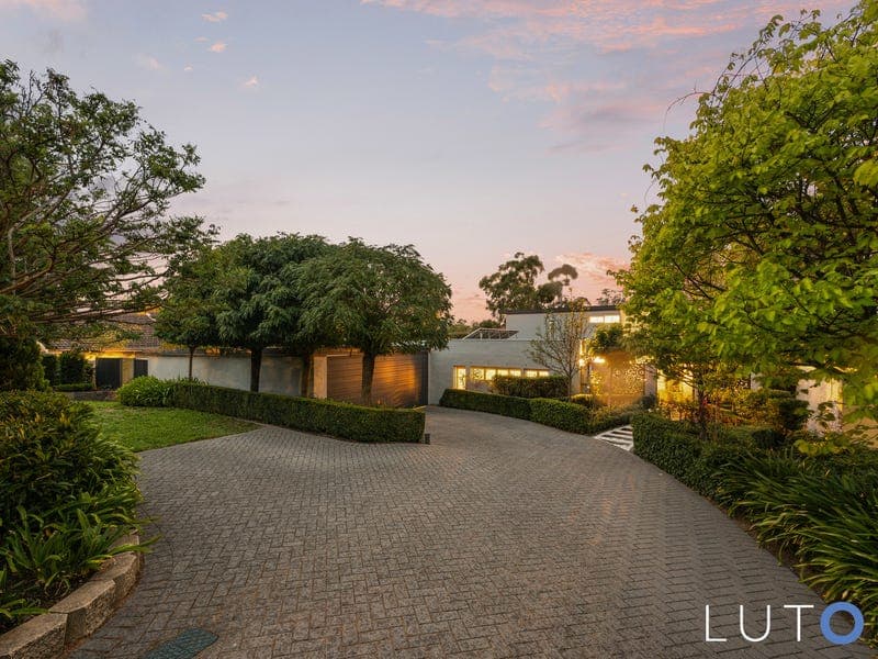 13 O'Rourke Street, Weetangera