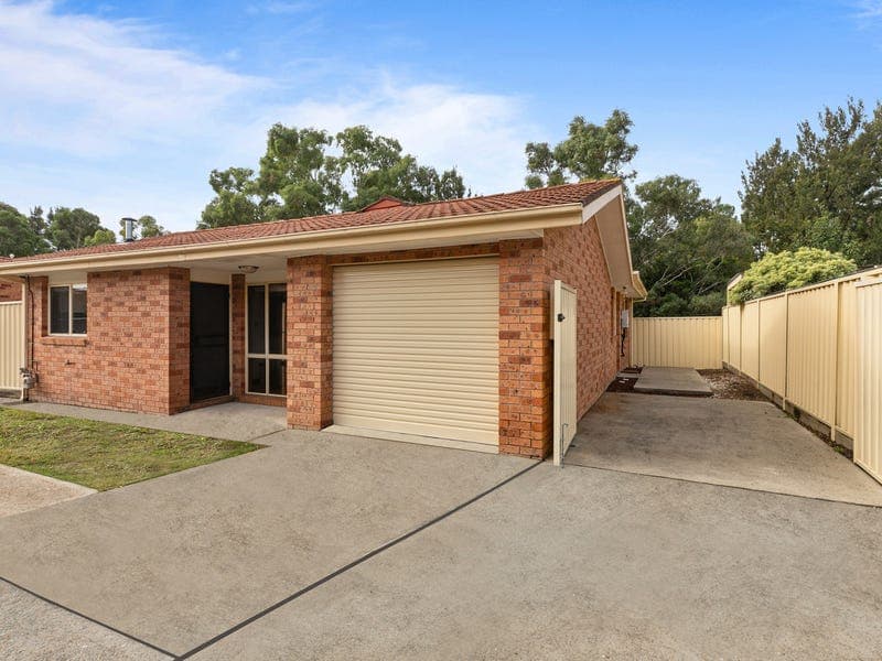 3/15 STACE PLACE