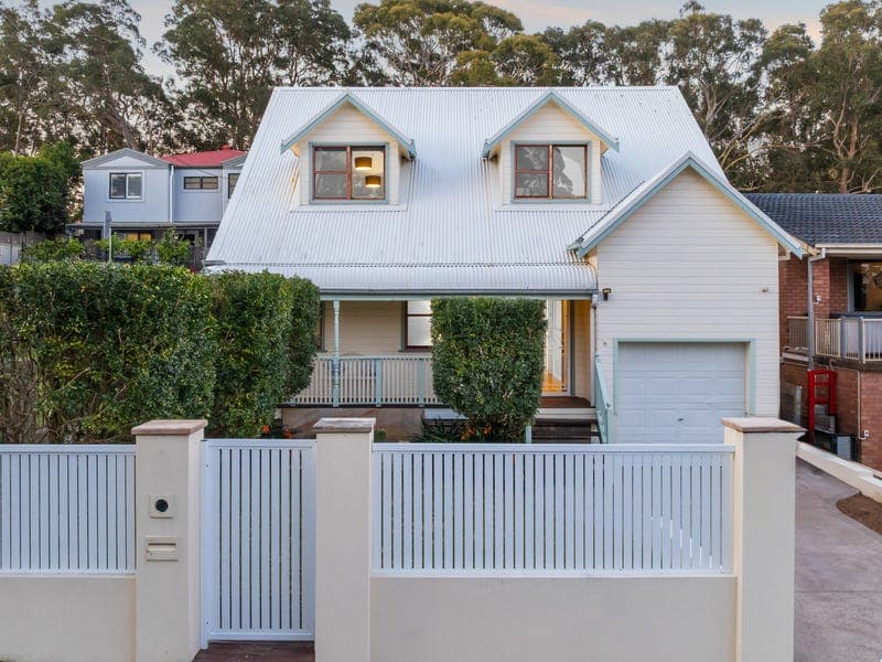 4 Hull Avenue, Buttaba