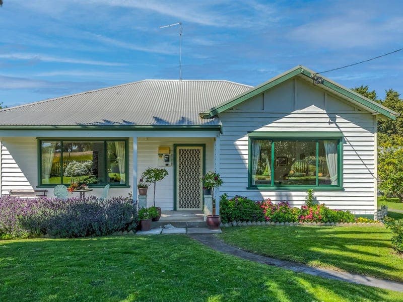 575 Switchback Road, Hazelwood