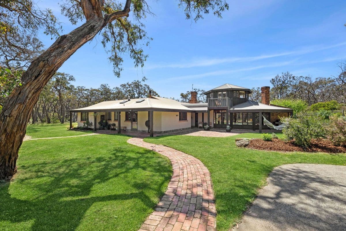 50 JAROSITE ROAD