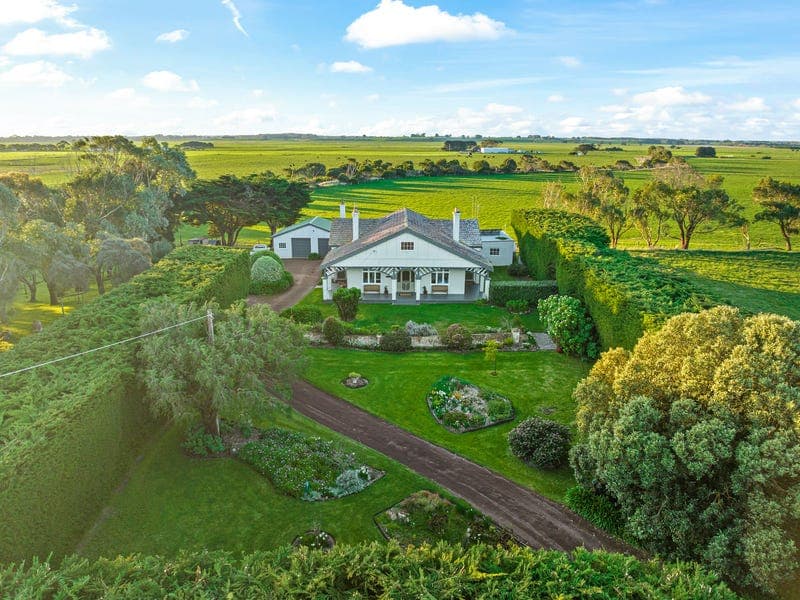 1554 Princes Highway