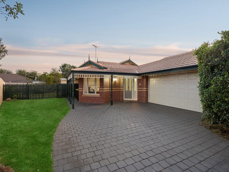 12 Lynda Court, Aspendale Gardens