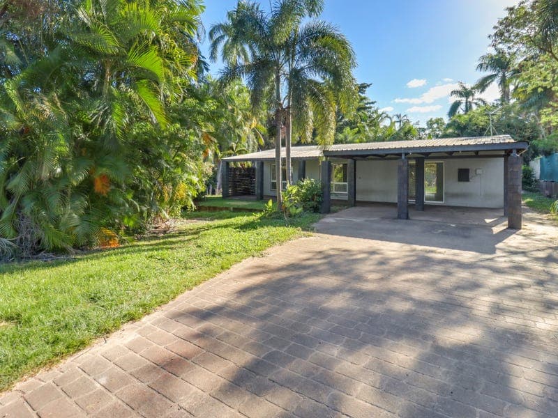 11 Hannibal Crescent, Gray