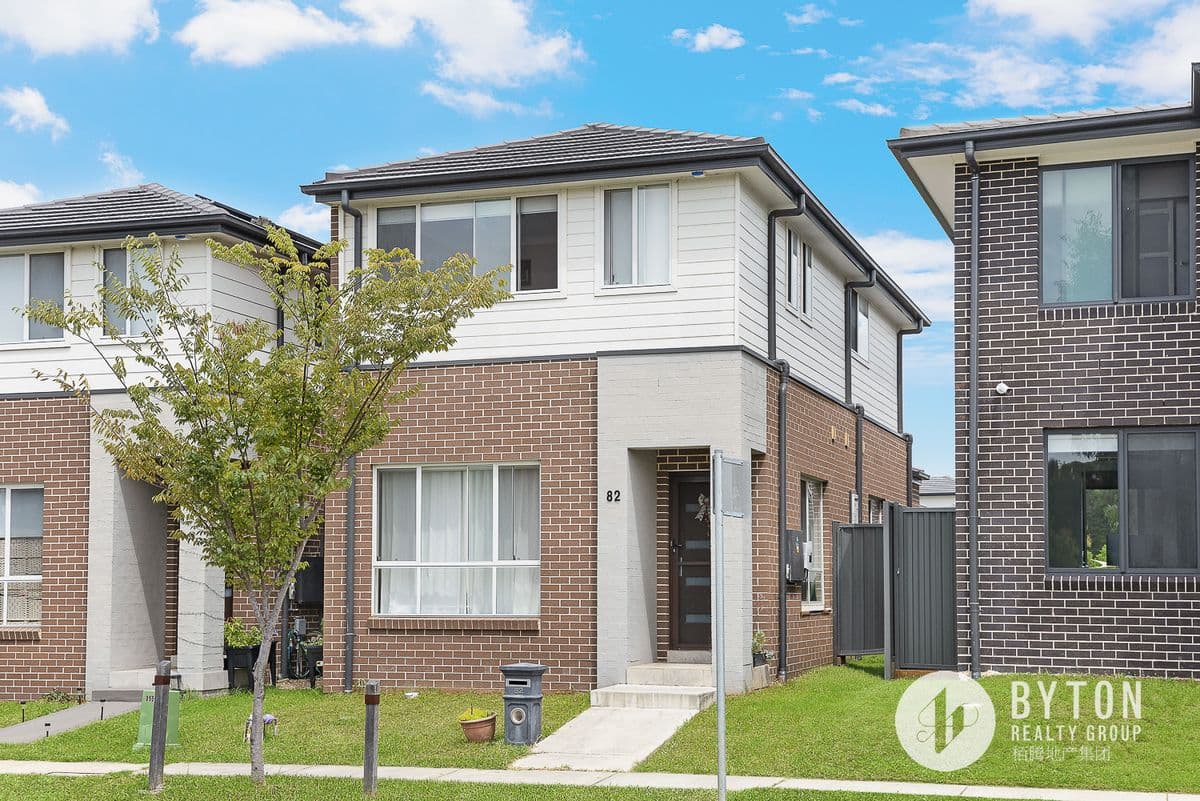 82 Borneo Street