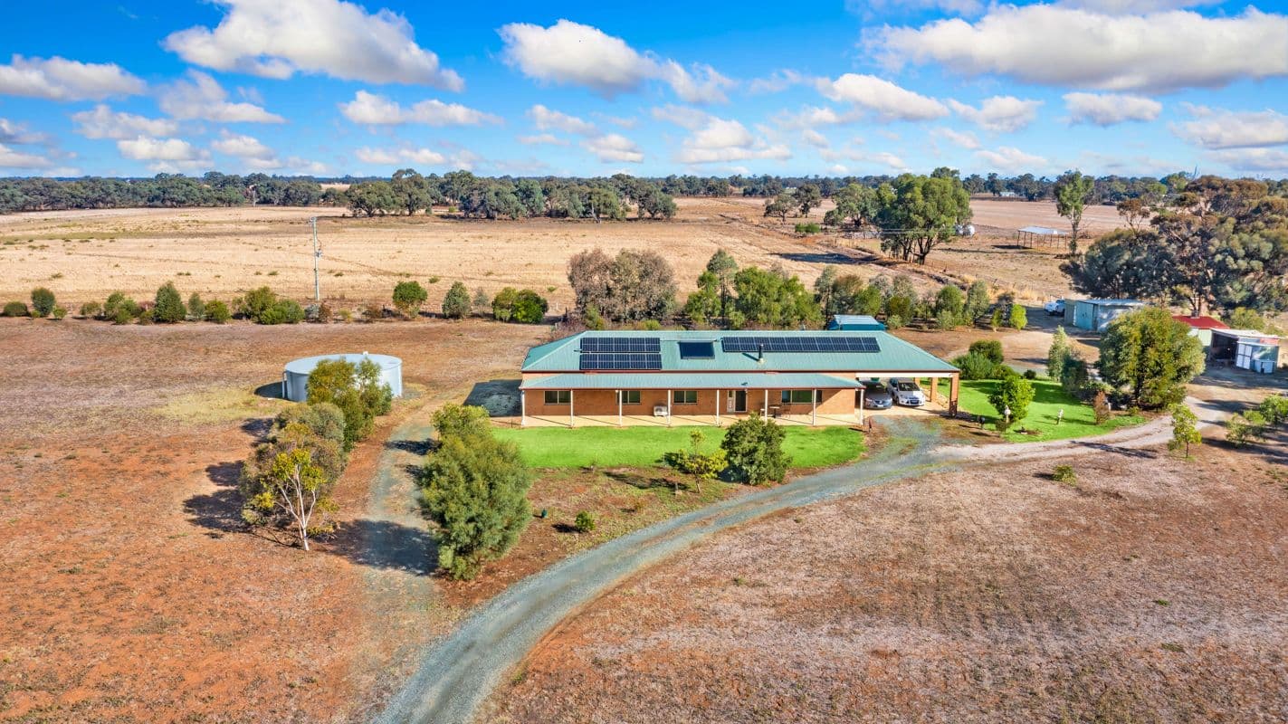 827 Mt Terrick Road