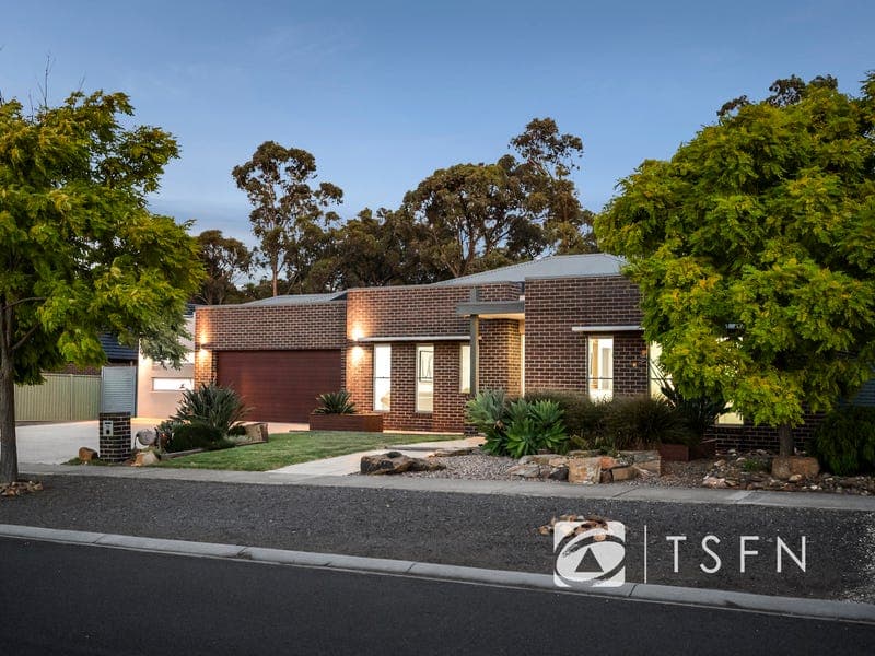 94 McIvor Forest Drive, Junortoun