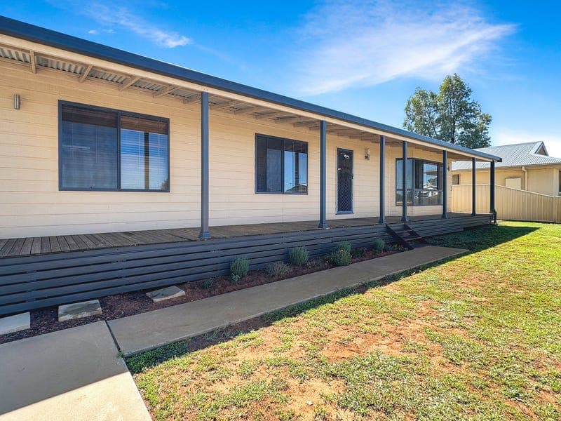37 Duffy Drive, Cobar