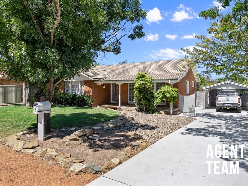 3 NORTHMORE CRESCENT