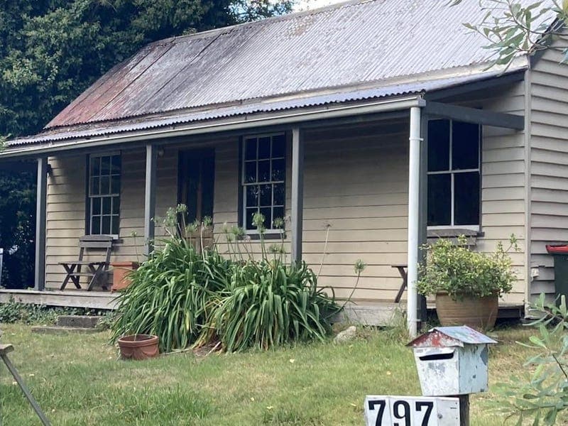 797 Black Mountain Road, Black Mountain