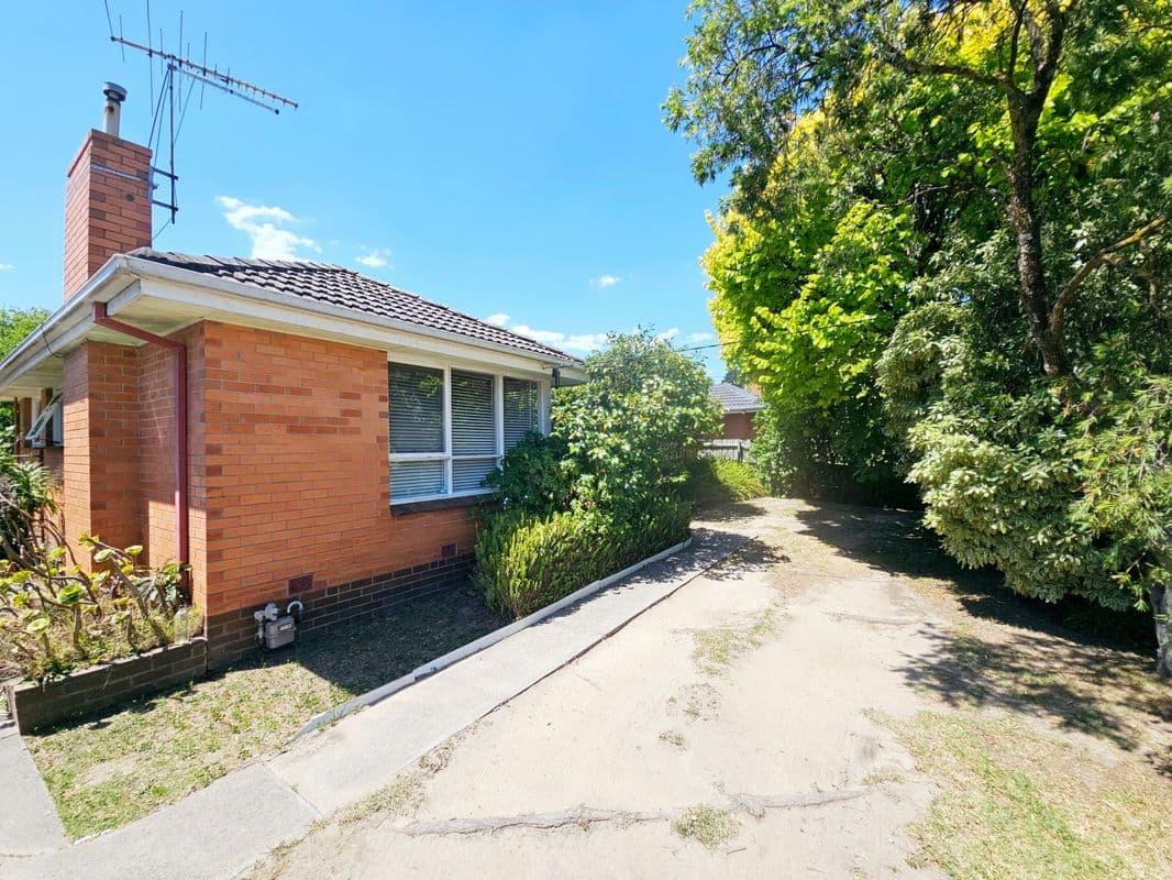21 Lorikeet Street