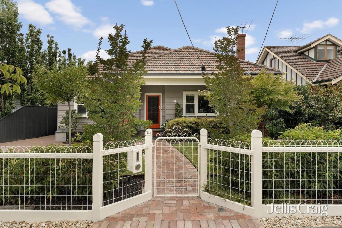 15 Williamson Avenue