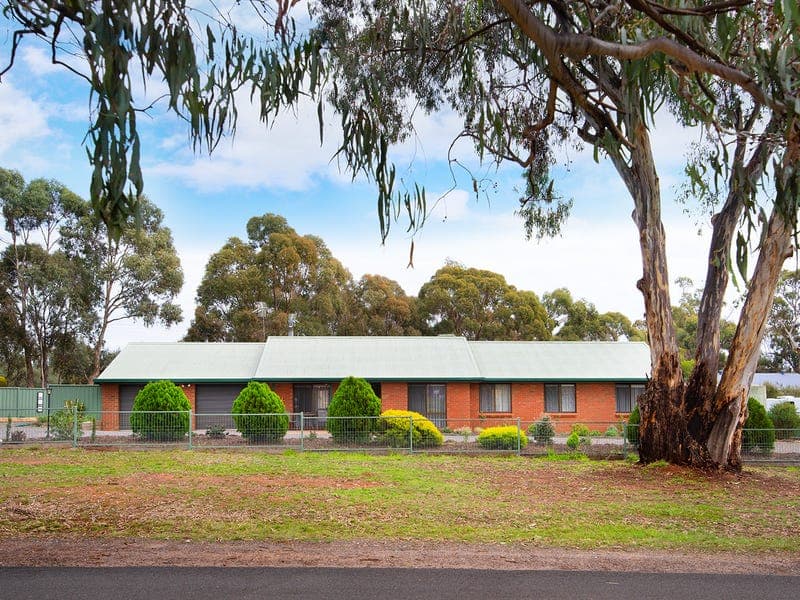 36 Burke Street, Baringhup