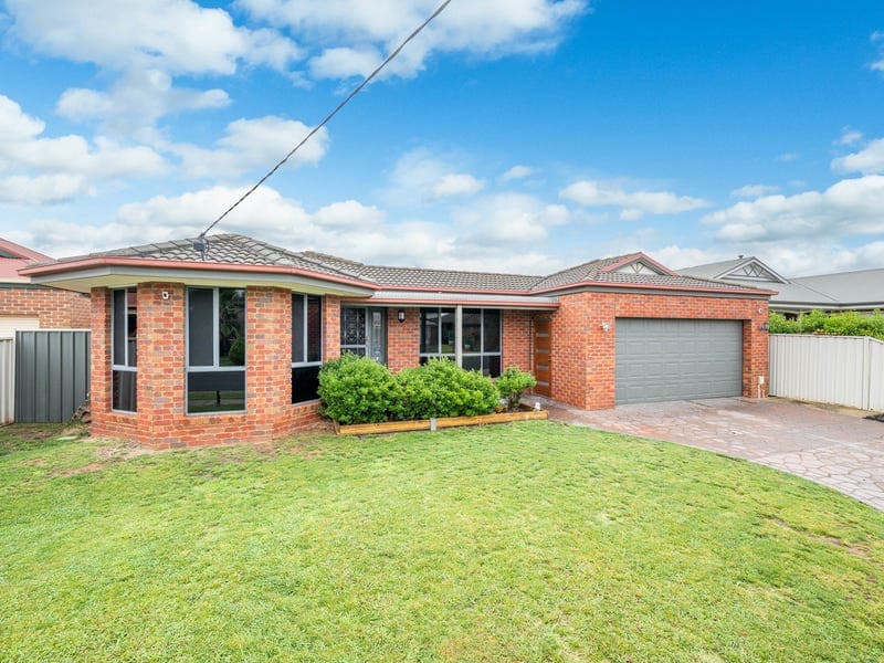 29 SUN VALLEY DRIVE