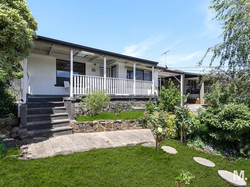 16 Spring Street, Niddrie