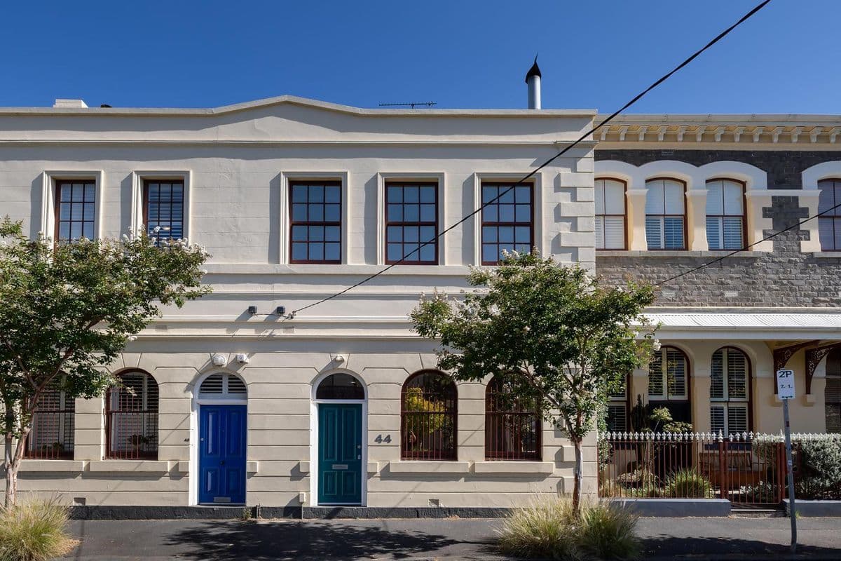 44 BELL STREET
