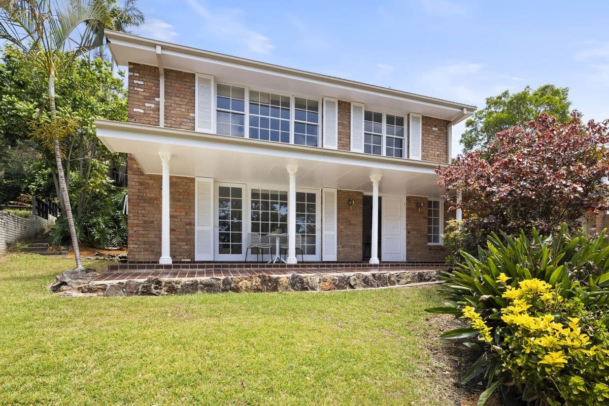 15 Allenby Park Parade