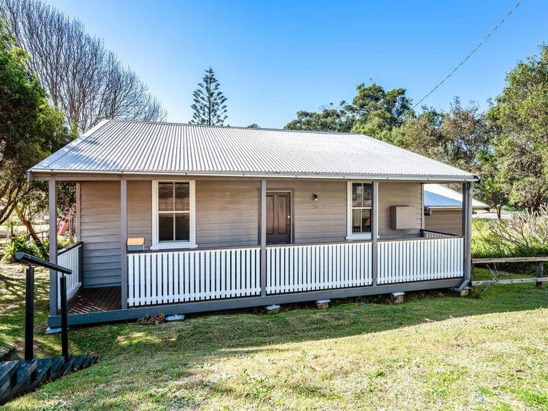 37 Flowers Drive, Catherine Hill Bay