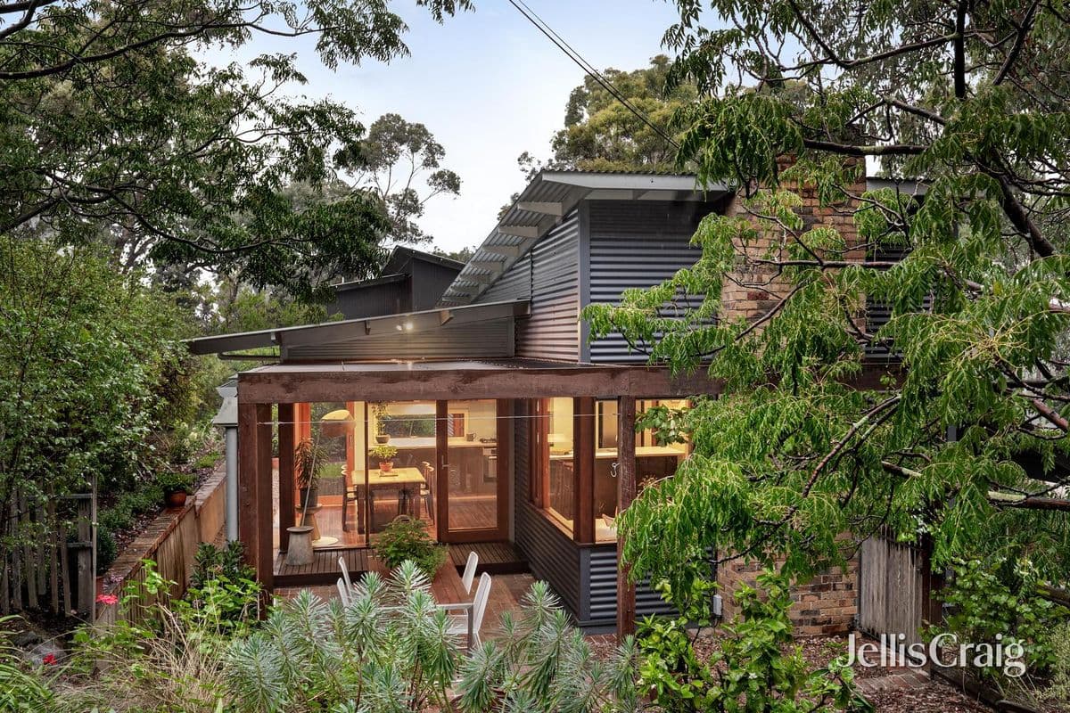 110 RYANS ROAD