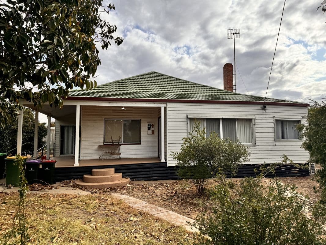 14 Murphys Road
