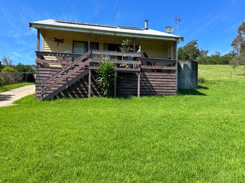 11 Bass Court, Genoa