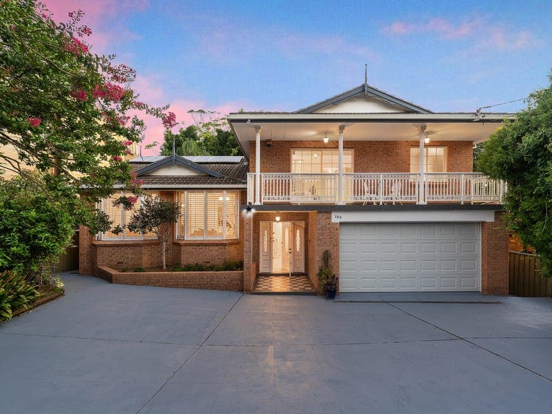 184 Boundary Street, Castle Cove